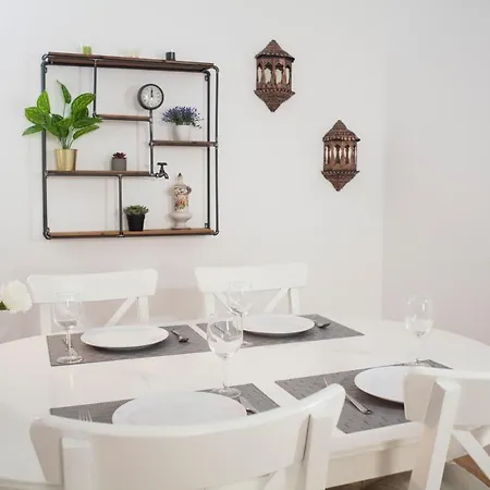 The Marvila - Modern 3 Bedroom In Trendy New Apartment *
